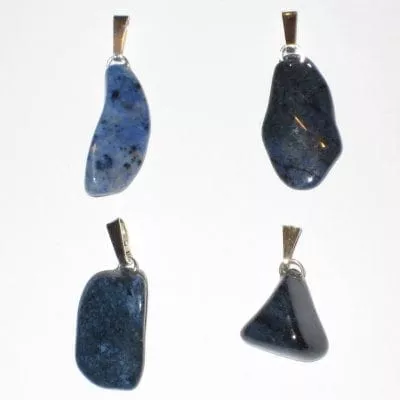 pendentif dumortiérite